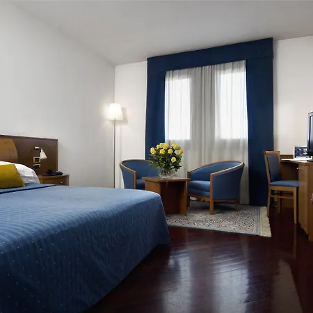 Villa Pace Park Hotel Bolognese-3