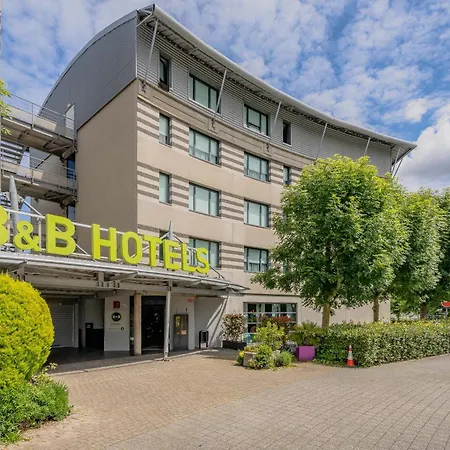 B&B HOTEL Calais Terminal Cité Europe 4 étoiles-3