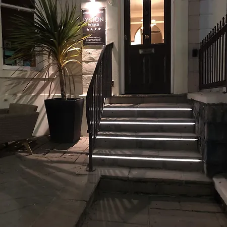 Lynton House-3
