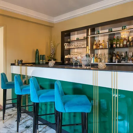Hotel Carlton-2