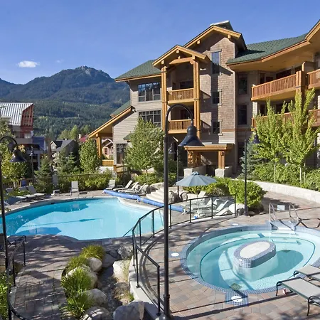 First Tracks Lodge, By Lodging Ovations-3