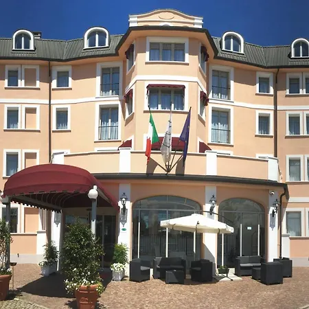 Green Hotel-3