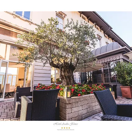 Araba Fenice Hotel-2