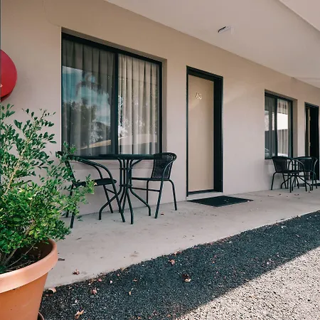 Artesian Spa Motel-2