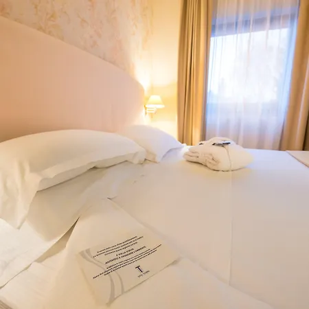 Hotel Touring-2