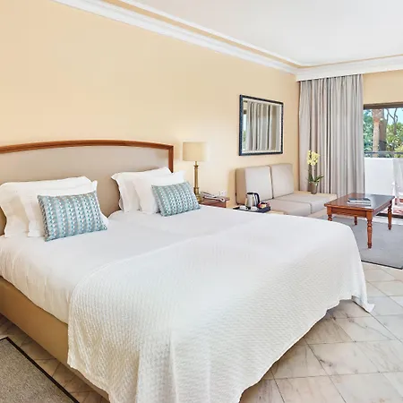 Ria Park Garden Hotel-2