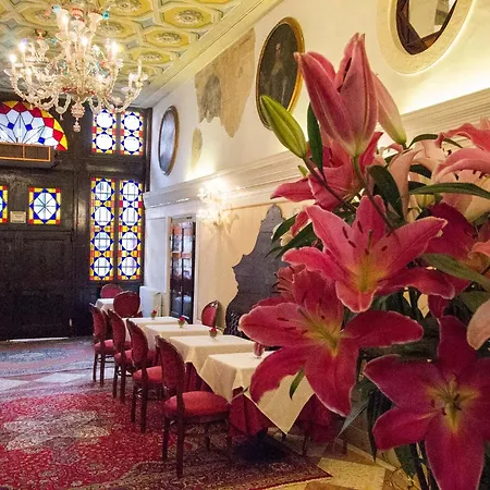 Hotel Palazzo Abadessa-3