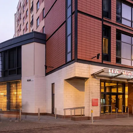 Leonardo Hotel Leeds-2