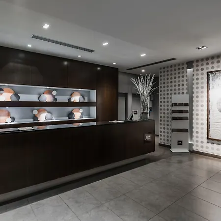 Max Hotel Livorno-3