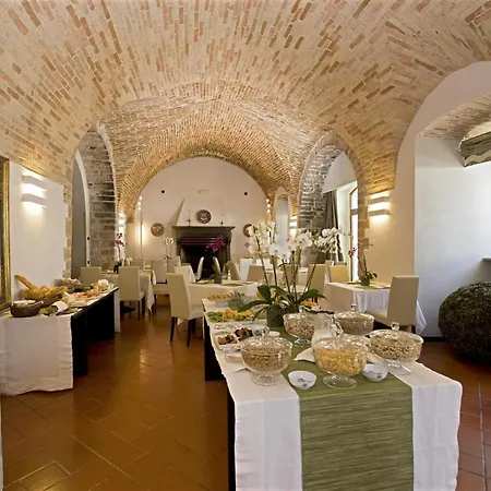 Park Hotel Ai Cappuccini-3