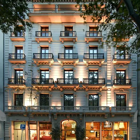 Acta Atrium Palace-2