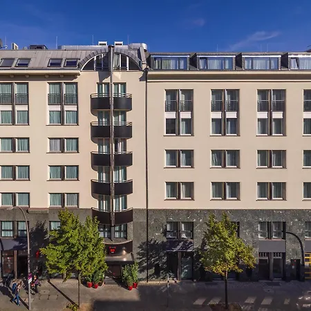 Radisson Red Berlin Kudamm-2