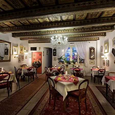 Red Lion Hotel-2