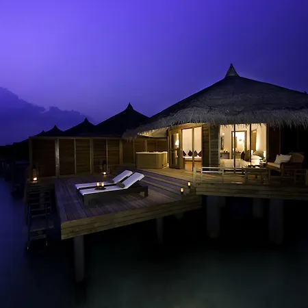 Niva Kuramathi Maldives-3