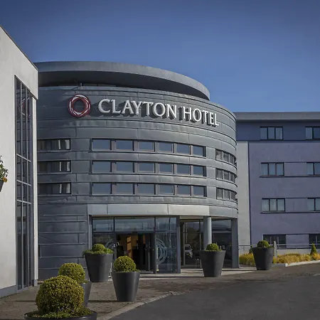 Clayton Hotel Liffey Valley-3