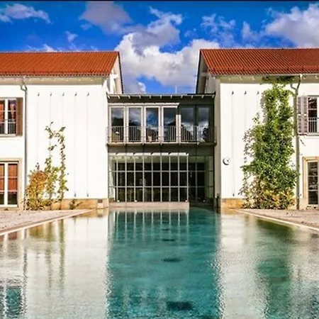 Graeflicher Park Health & Balance Resort-2