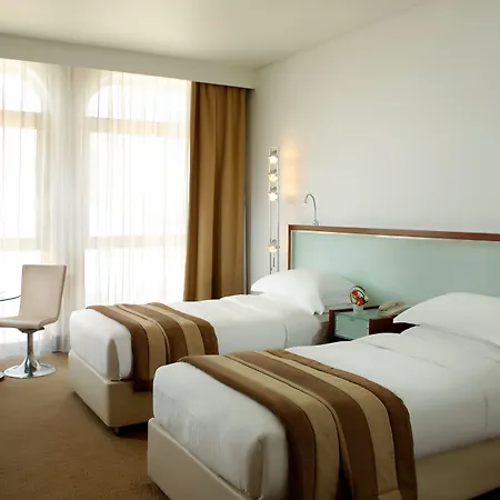Villa Rotana-2
