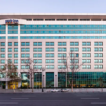 Radisson Hotel Baku-2