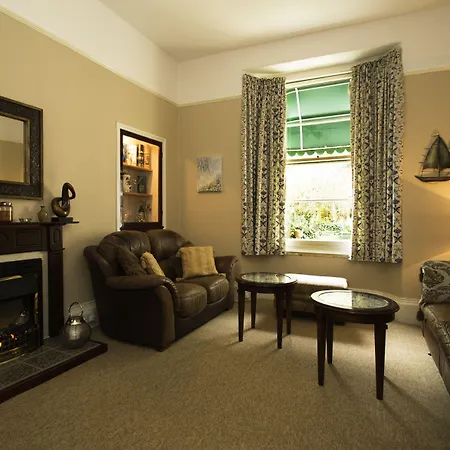 The Collingdale Guest House-3