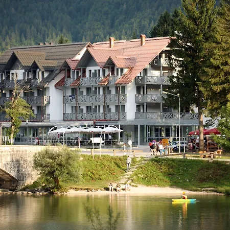 Hotel Jezero-3