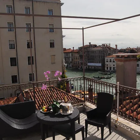 Hotel Dei Dragomanni-2