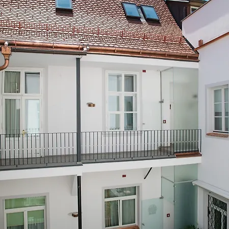 Boutique Hotel Dom - Rooms & Suites-2