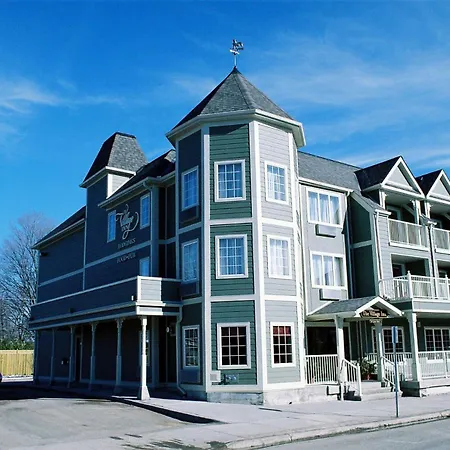 The Village Inn Of Lakefield-3