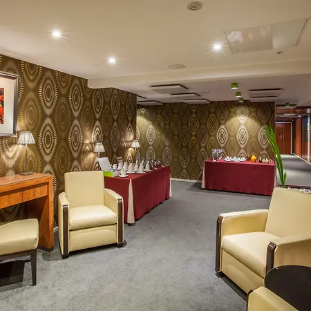 Crowne Plaza Lyon - Cité Internationale-3