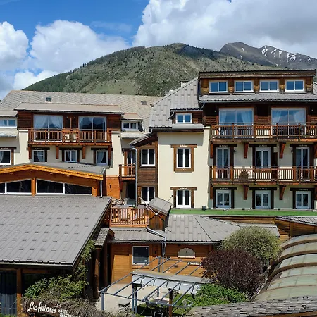 Logis Hôtel Les Autanes&Spa-3