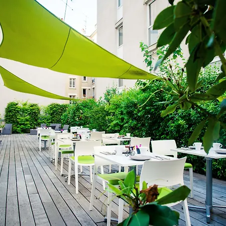 Voco Paris - Porte De Clichy By Ihg-2
