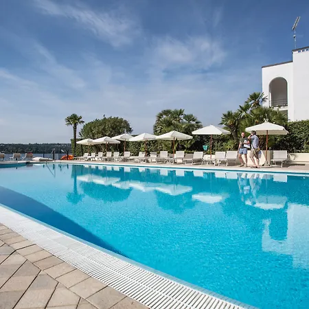 Hotel Spiaggia D'Oro - Charme & Boutique By Double Hospitality-3