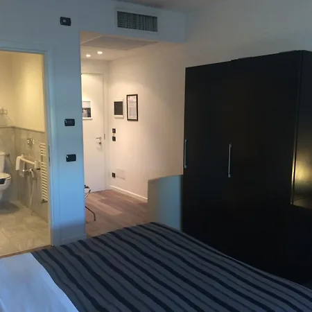Hotel Carpi-2