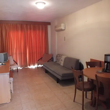 Tuntas Family Suites Kusadasi-2
