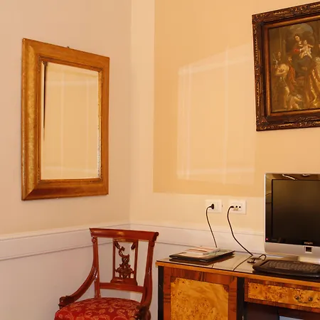 Boutique Hotel Trevi-3