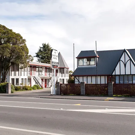 Castles Motel & Driftwood Motel-2