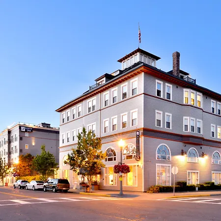 Majestic Inn And Spa-3