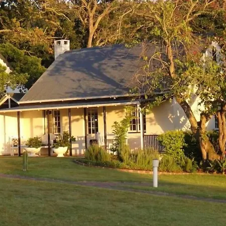 Belvidere Manor Lagoonside Cottages-2