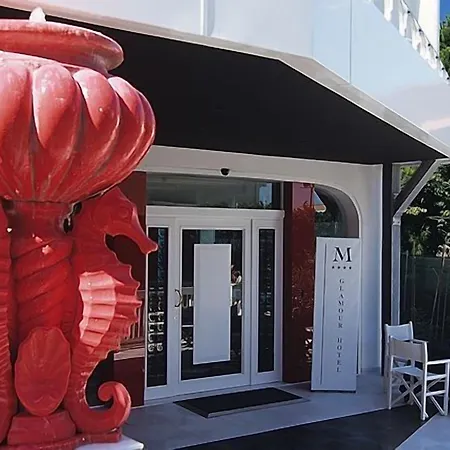 M Glamour Hotel-2