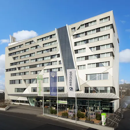 Holiday Inn Bern Westside, an IHG Hotel-3