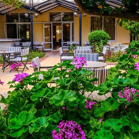 Achillion Palace Hotel Rethymno City Center-3