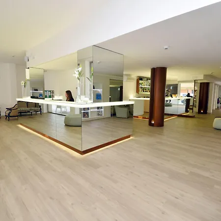 Hotel Astoria-3