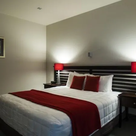 Emerald Hotel-3
