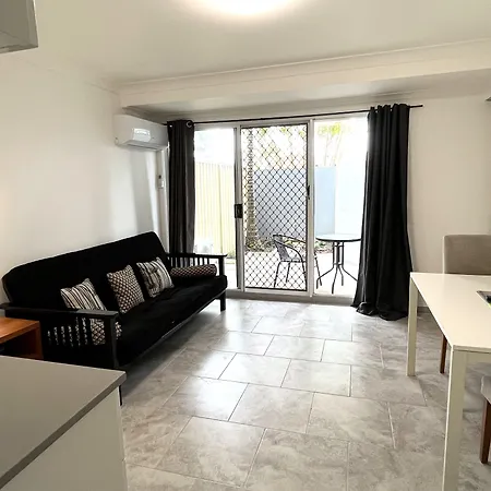 Broadwater Keys Holiday Apartments-2