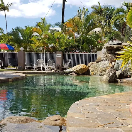 Reef Palms-2