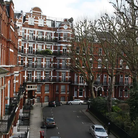 Presidential Apartments Kensington-2