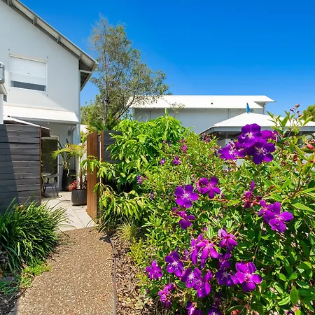 Noosa Entrance Waterfront Resort-3