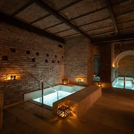 Azur Hotel & Spa-3
