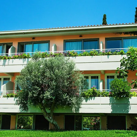 Miramare-3