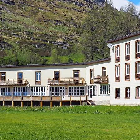 Maloja Palace Residence Engadin-St Moritz Co2-Neutral-2
