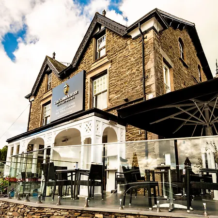 The Lamplighter Dining ~ Rooms-2